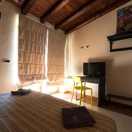 Delle Stelle Daire